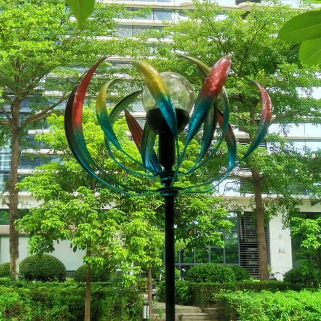 Spiral Solar Color Changing Wind Spinner