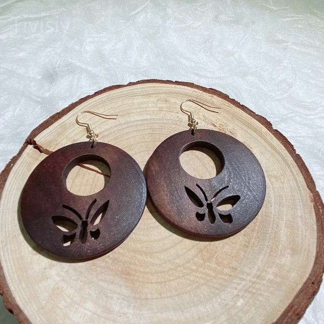 Fashion Wood Butterfly Cutout Earrings