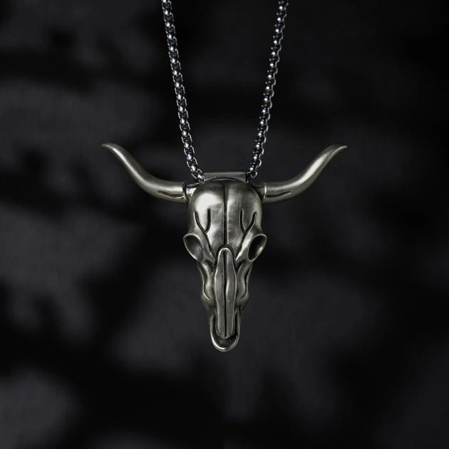 Retro Bull Head Knife Pendant, Bull Head Necklace with Concealed Blade