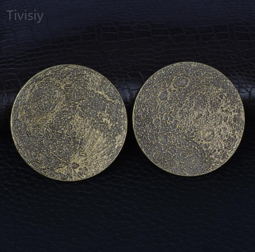 Beautiful Great Full Moon Coin 1.54"