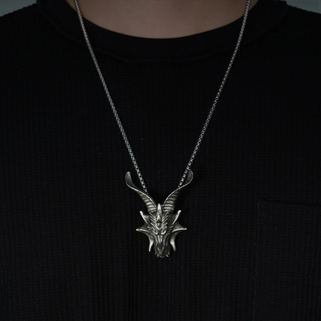 Retro Dragon Head Knife Pendant, Dragon Head Necklace with Concealed Blade