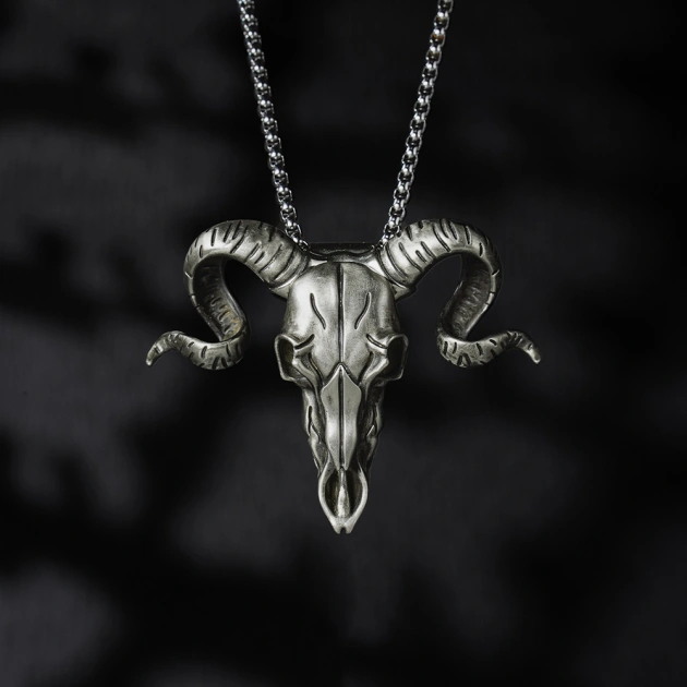 Retro Goat Head Knife Pendant, Goat Head Necklace with Concealed Blade