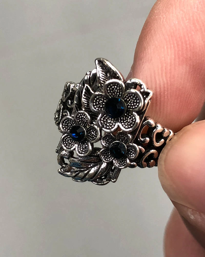 Three Flower Gemstone Ring