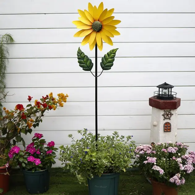Large Sunflower spinner Metal Windmill Outdoor Garden Yard