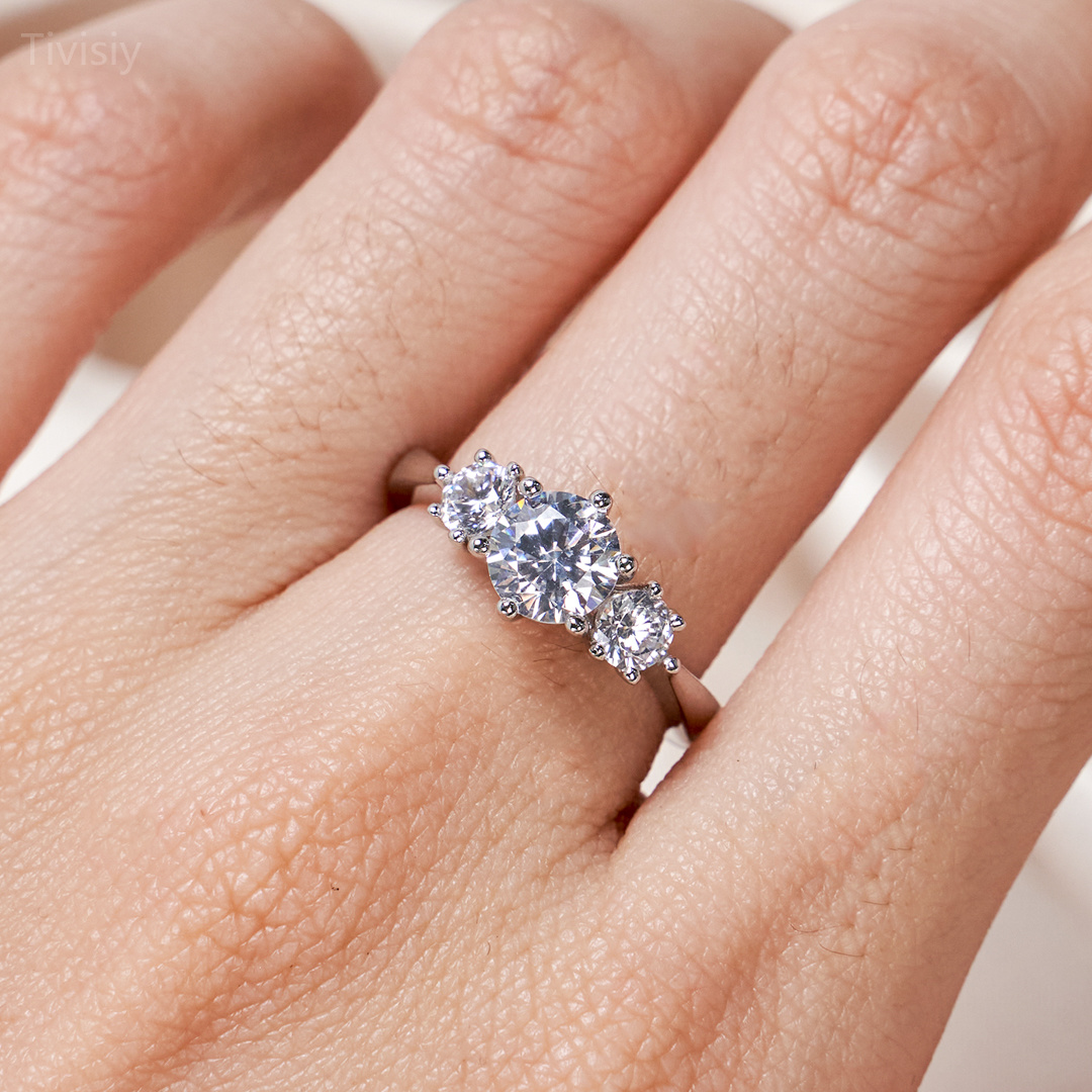 1 Carat Three Stone Cubic Zirconia Ring, Engagement, Sparkles, Birthday Gifts, Anniversary