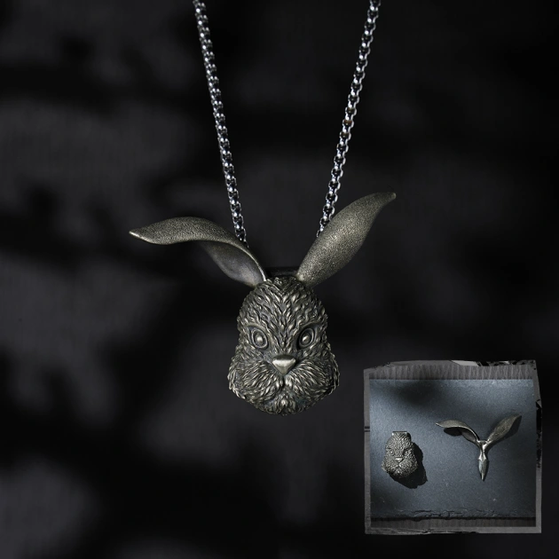 Retro Rabbit Head Knife Pendant, Rabbit Head Necklace with Concealed Blade