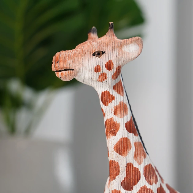 Giraffe Handmade Wood Carving Ornament