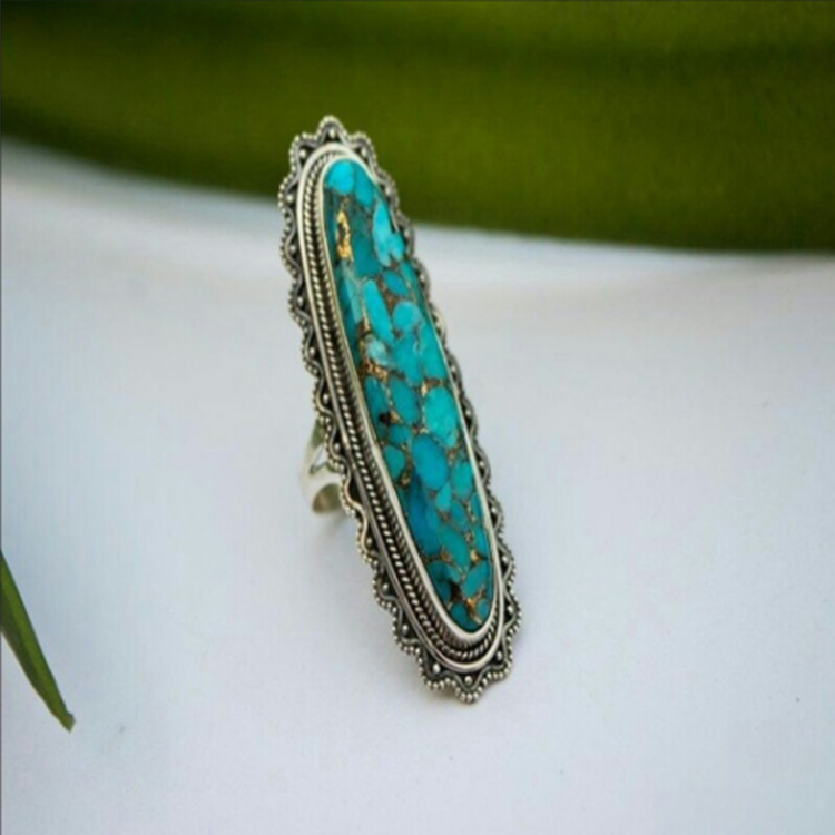 Vintage Sterling Silver Oval Cut Turquoise Ring