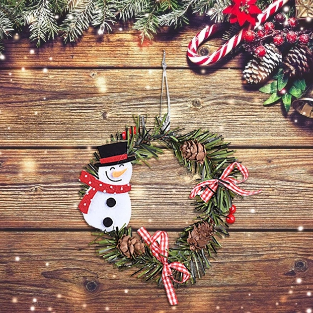 Snowman Christmas Decoration & Hanging Wreath Design