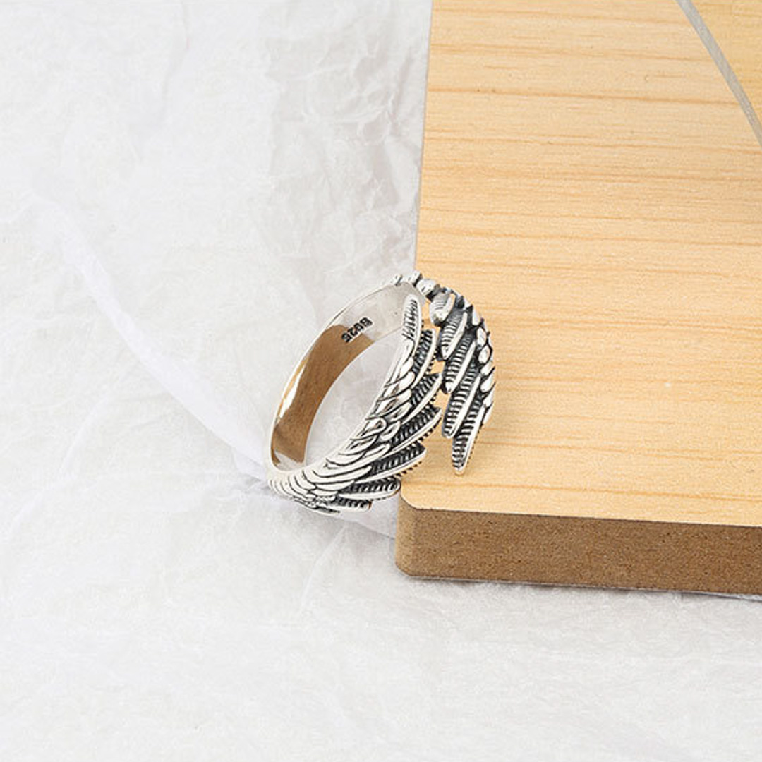 Feather Textured Metal Ring