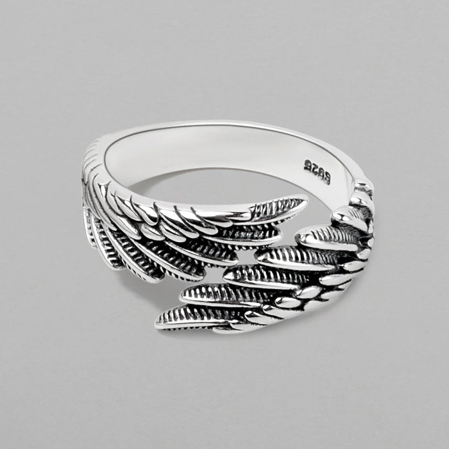 Feather Textured Metal Ring