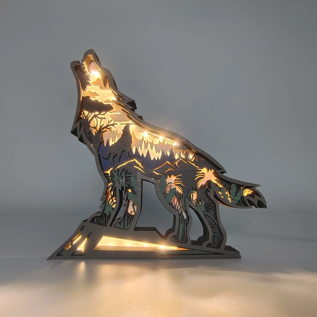 2023 Wolf Wood Animal Statue Lamp with Voice Control and Remote Control